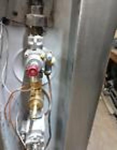 Refurbished 2 BLODGETT 1060 HIGH BTU 120K NATURAL DECK GAS DOUBLE PIZZA OVEN WITH NEW STONE