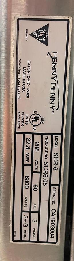 Used Henny Penny SCR-6 Chicken Rotisserie with Warming Display FORO2080