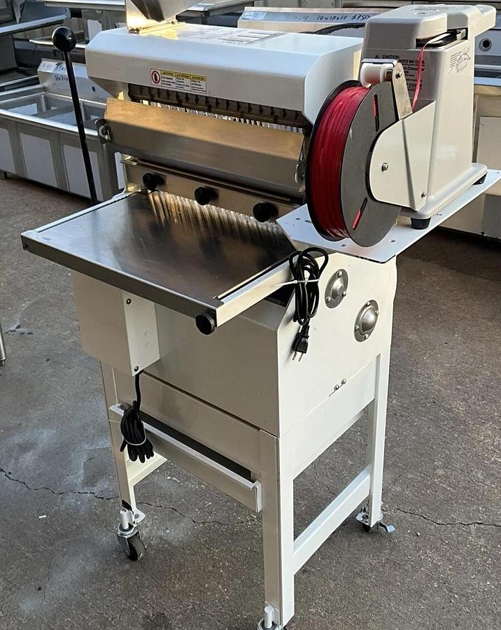 Used 2019 Oliver Bakery Bread Slicer 777-NT with zip tie bag sealer Artisan Bread