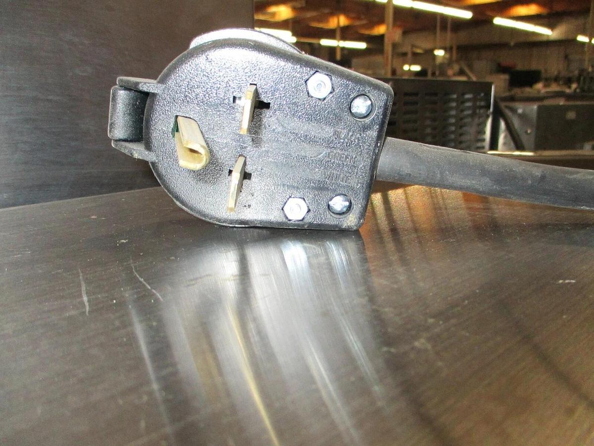 OVENTION MODEL: M360-12 - ELECTRIC ROTATING CONVECTION OVEN - DEMO MODEL