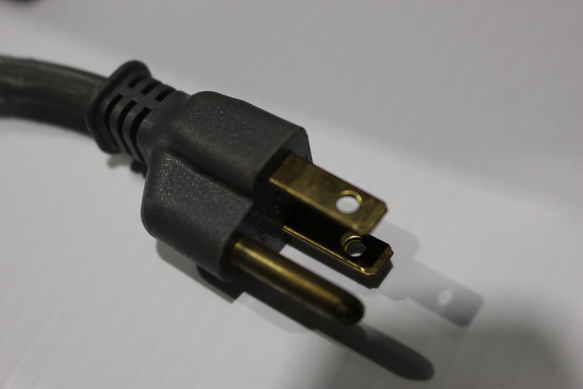 Used Sureshot AC30 Milk Liquid Dispenser-