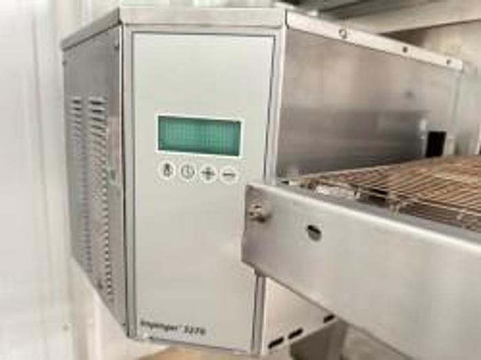 Refurbished Lincoln Impinger 3270 Double Gas Pizza Conveyor Oven