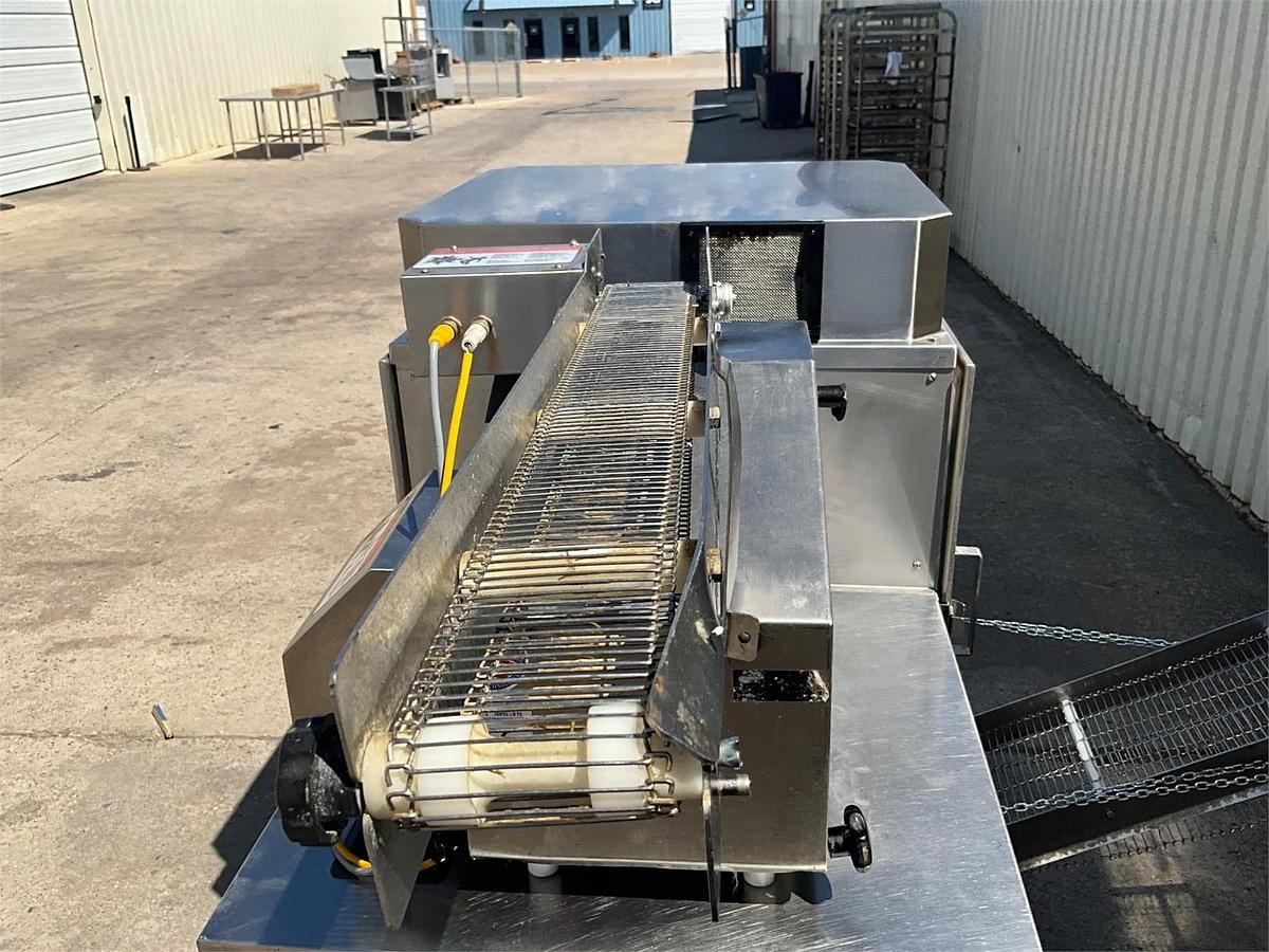 Used Be&sco tortilla press and oven - READY TO MAKE YOU MONEY!!!!