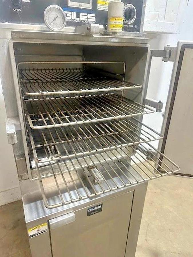 Used GILES SMOKER"H.D COMMERCIAL SOMKER/PRESSURE COOKER 