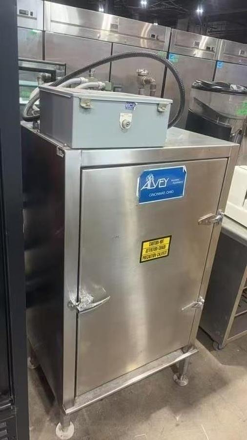Used CRD Alvey 1024 Industrial Garbage Can Washer - like new condition
