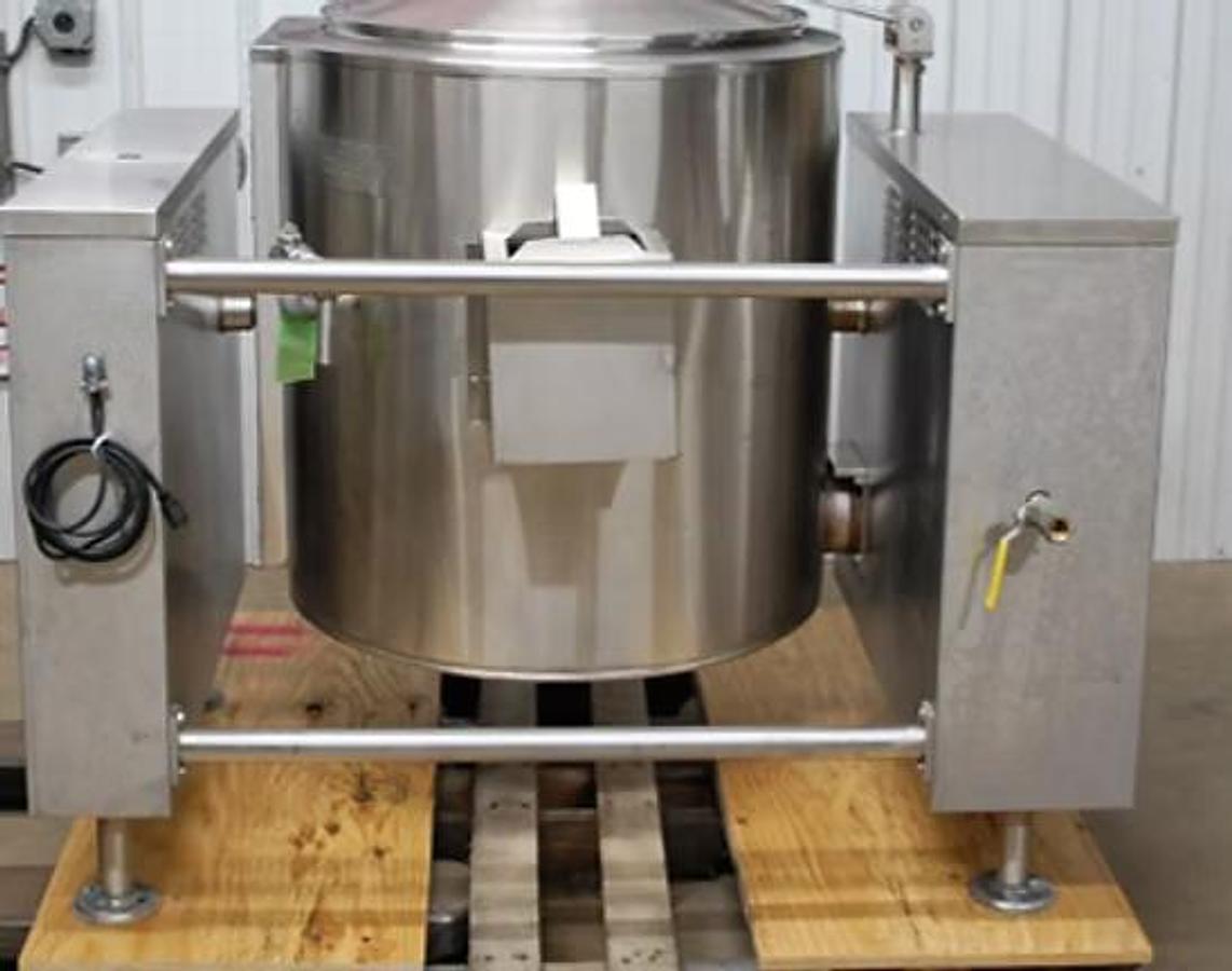 Used Market Forge FT-40GL Natural Gas 40 Gallon Steam Jacketed Tilt Soup Ket