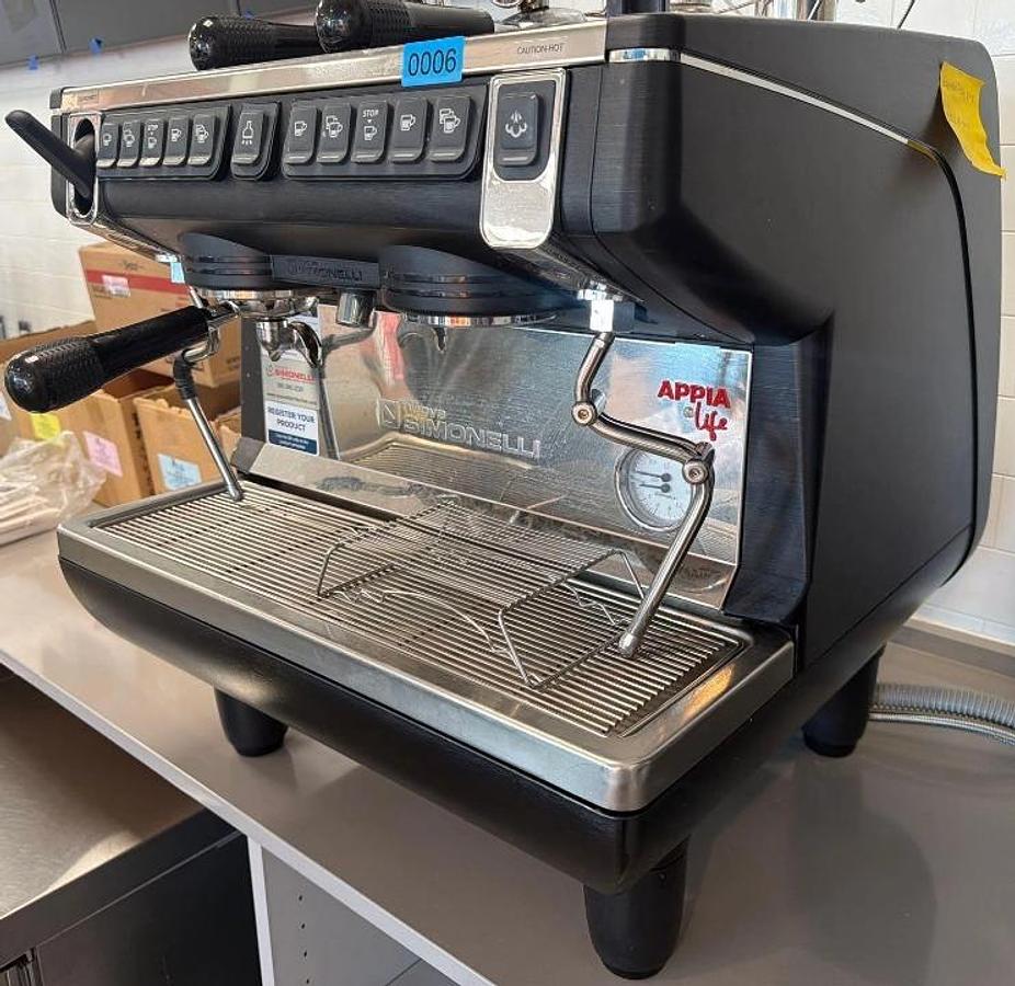 Used 2024 Nuova Simonelli Appia Life Compact Espresso Machine Commercial Espresso Machine 