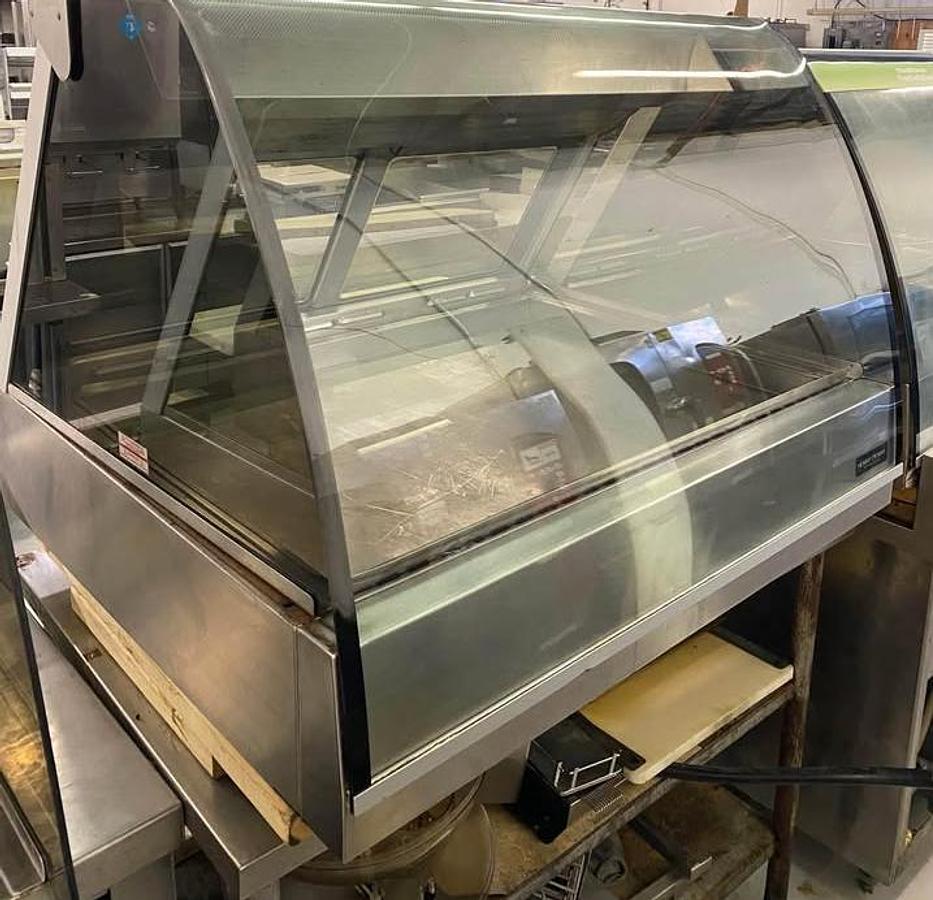 Used Henny Penny HMR-103 Heated Merchandiser