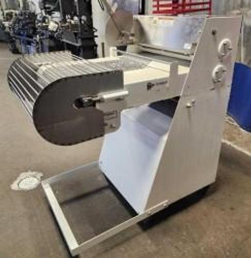 Used 2018 Oliver 860L Deluxe Dough Sheeter Moulder