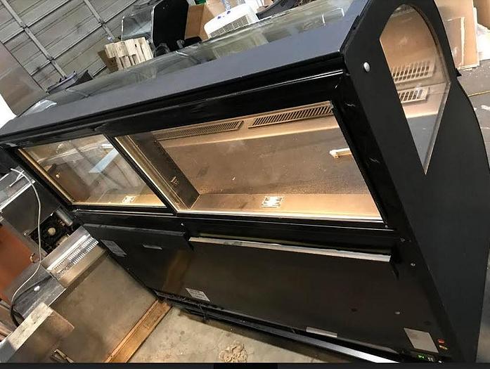 Used Structural Concepts - Grab and go with top display