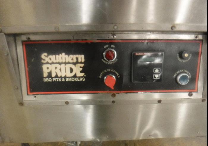 Refurbished SOUTHERN PRIDE 52.5" X 75" GAS LP WOOD BURNING BBQ PIT SMOKER