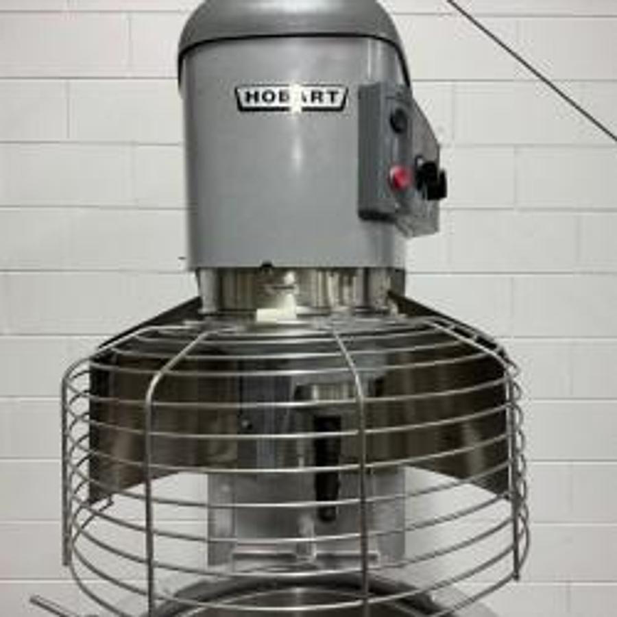 Used Hobart 140 Quart Mixer HL1400 With Bowl Guard and 80 Quart Step Down