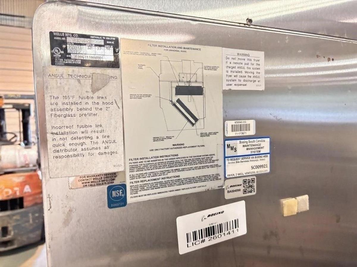 Used WELLS VENTLESS FRYER - SELF CONTAINED