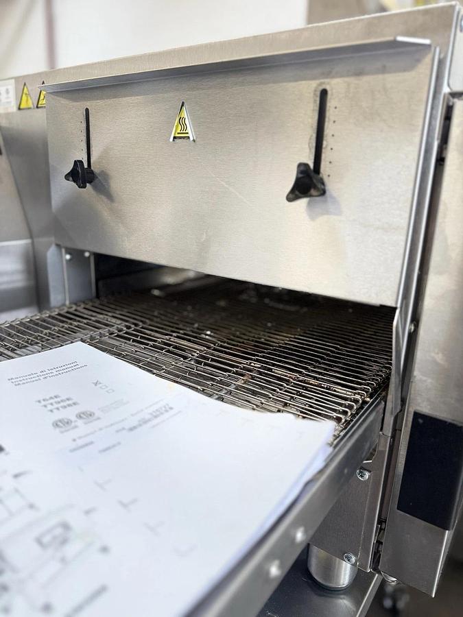 Used Moretti-Forni-T64EULV-Electric-Conveyor-Pizza-Oven-W-Stand