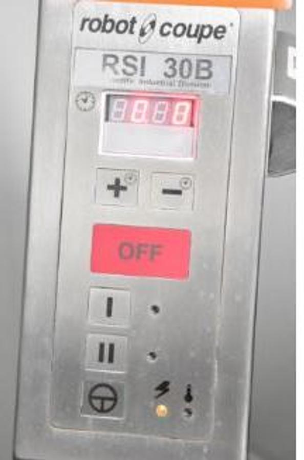 Used ROBOT COUPE R30 RSI 30B STAINLESS STEEL HEAVY DUTY FLOOR TYPE COMMERCIAL FOOD PROCESSOR WITH DIGITAL