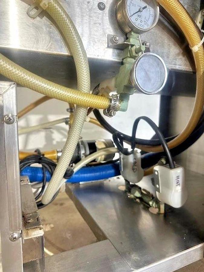 Used MOYER DIEBEL SW600R 72" RIGHT-LEFT LOW TEMP PASS THROUGH AUTOMATIC GLASSWASHER