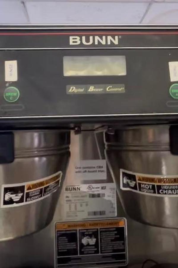 Used Bunn Coffee Brewer - DUAL BREWER - ICB TWIN
