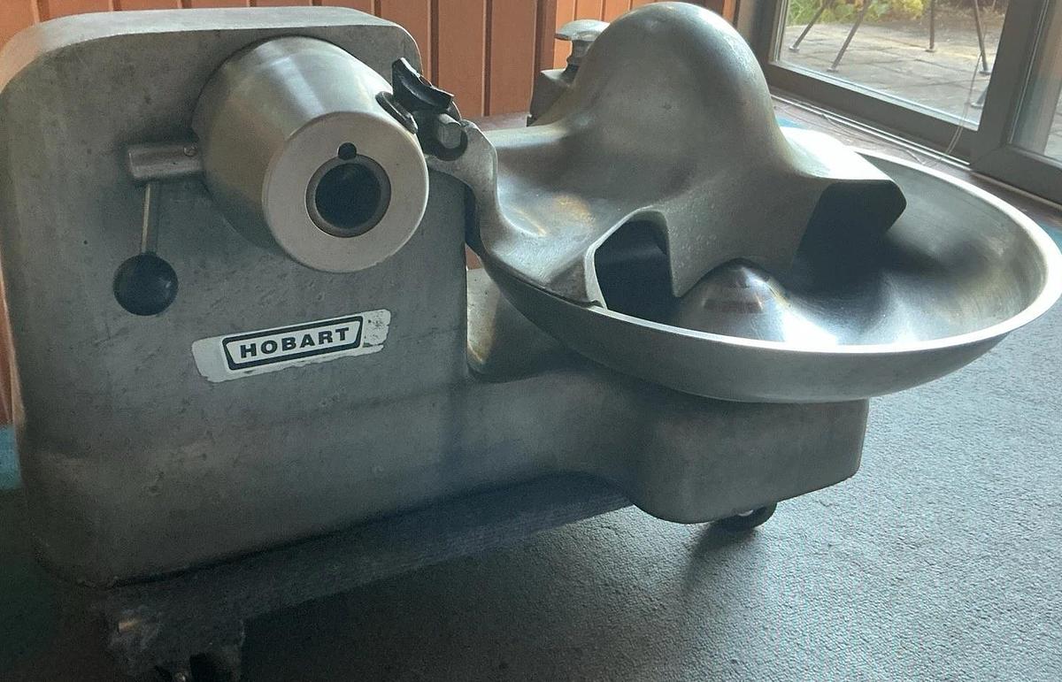 Used Hobart 18 inch Buffalo Chopper Model 84181D Commercial Meat Food Cutter Machine