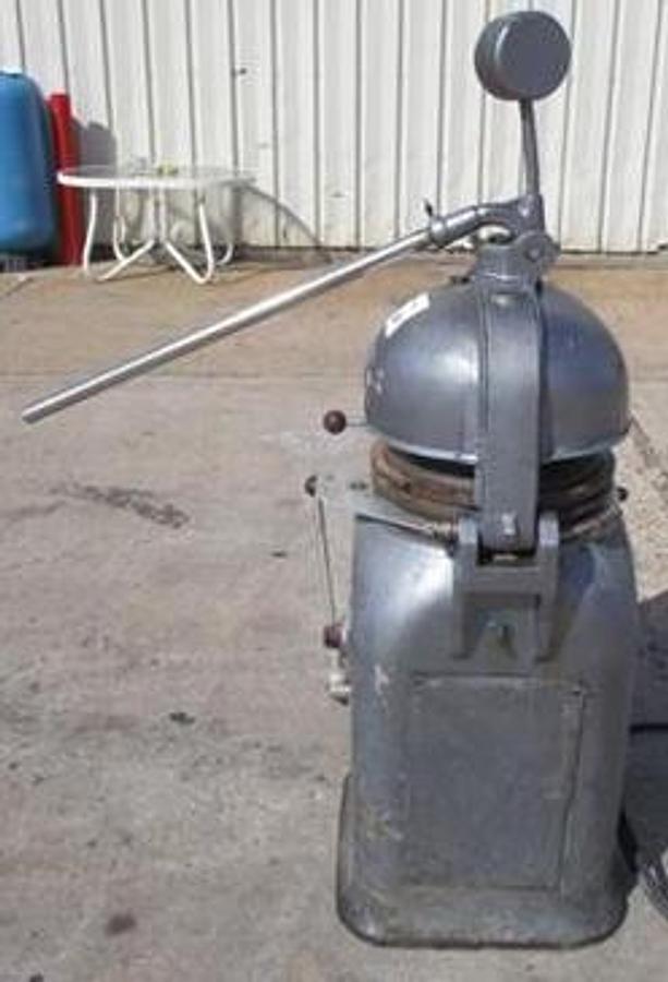 Used ERIKA DOUGH DIVIDER