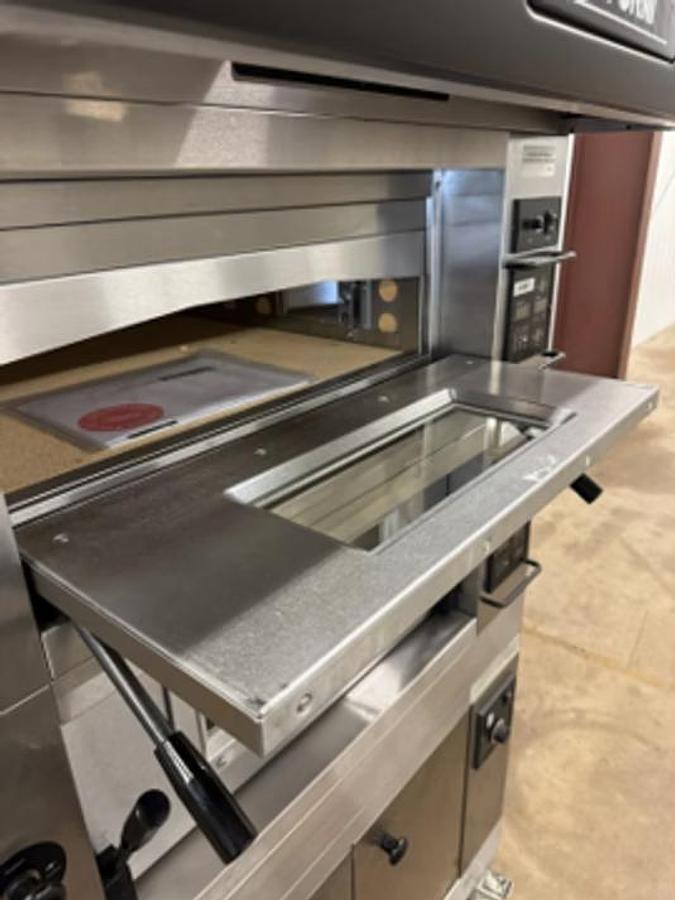 Moretti Forni Amalfi A C18 Electric Double Deck Oven with Proofer - DEMO MODEL - NEVER USED