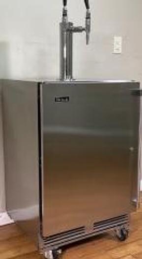 Refurbished Perlick Kegerator Mobile Cold Brew & Nitro Coffee HC24RS2SLF