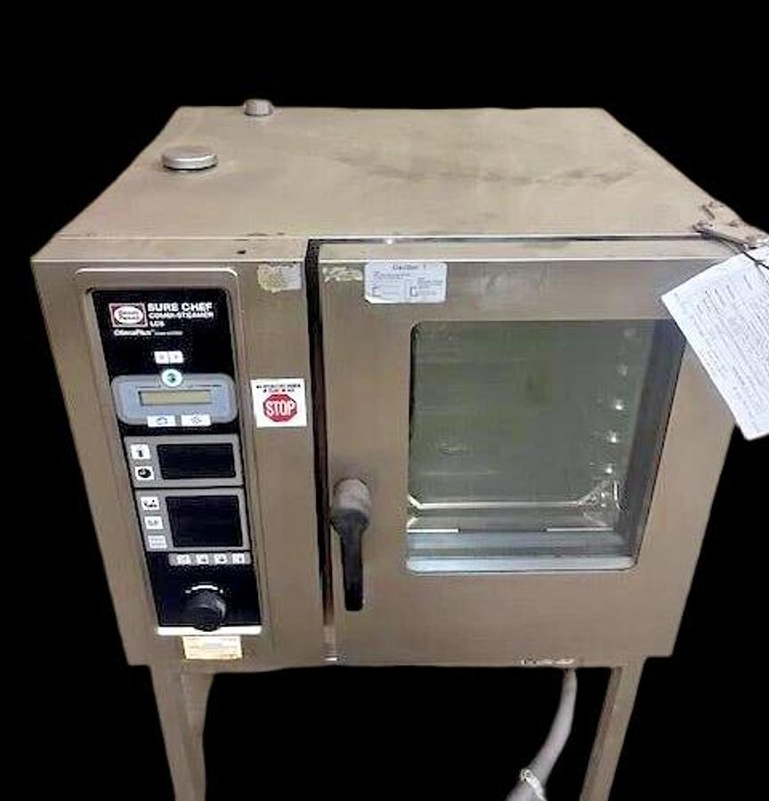 Used HENNY PENNY LCS-61" COMBI-STEAMER LCS CLIMAPLUS ELECTRIC COOK SYSTEM W/STAND