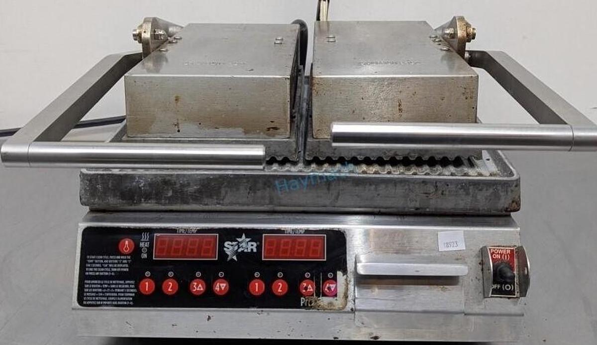 Used STAR 9D-PGT14DTHA120 SPLIT-TOP PANINI GRILL, 120V,