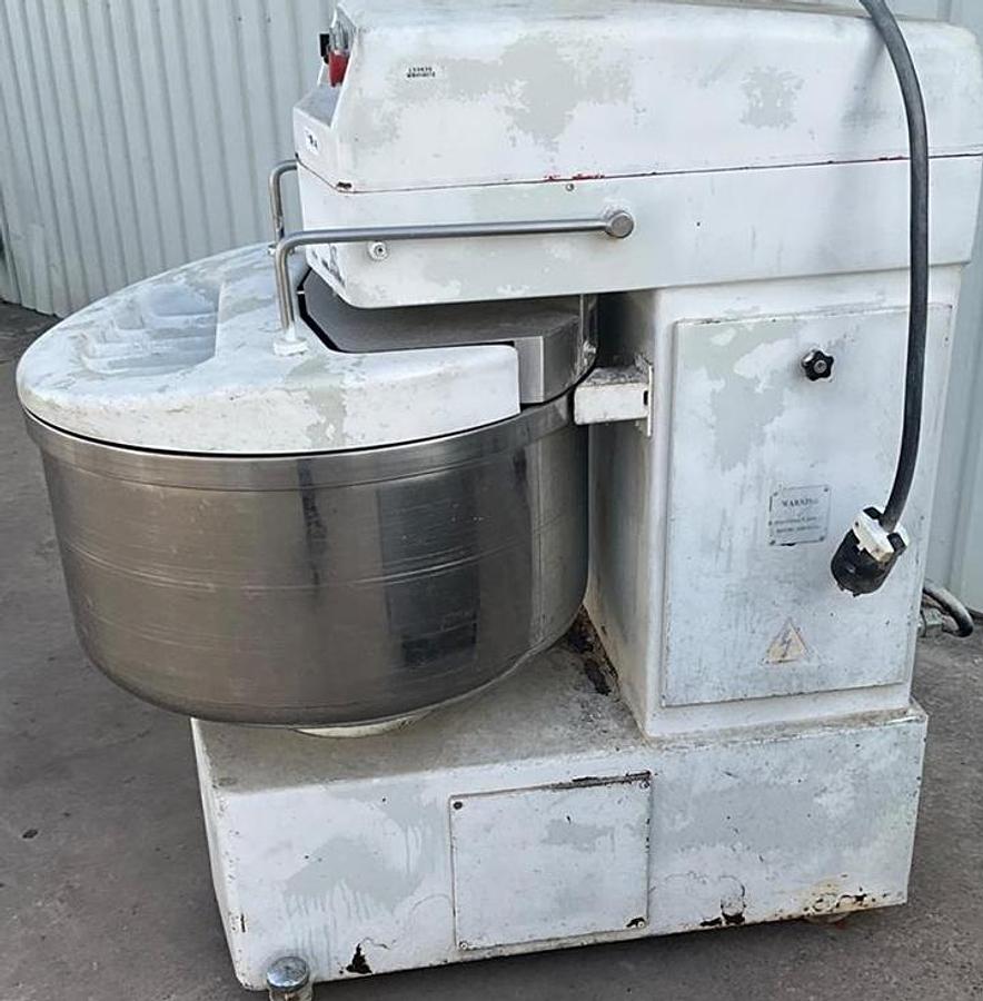 Used Lucks 80/100qt spiral dough mixer