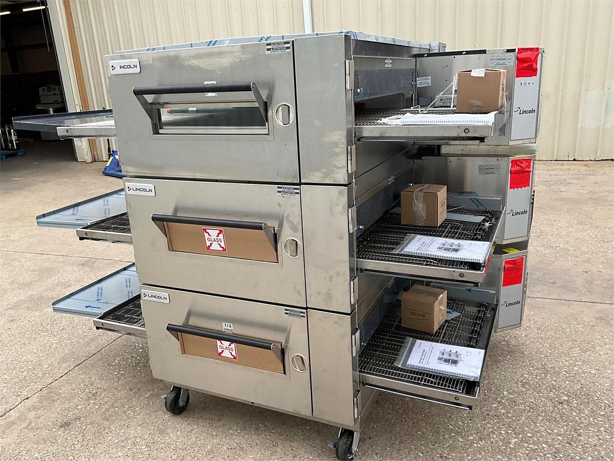 Used 3 Stack Lincoln Impinger gas 1600 pizza ovens - brand new - open to offers