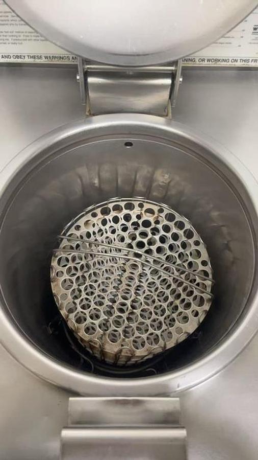 Used KFC Winston electric pressure fryer PFWPC6201CASJ - 2 available