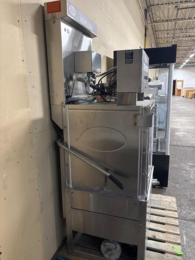 Used CMA Dishmachines 180 Ventless High-Temp Door-Type Commercial Dishwasher