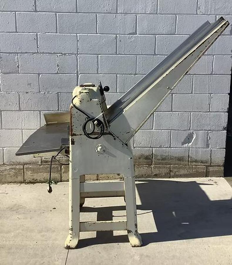 Used Oliver Bread Slicer #797 - 1/2" Slice