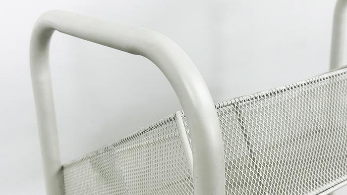 4-Tier Metal Wire Retail Floor Display Candy Rack