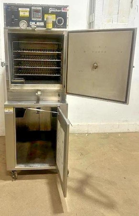 Used GILES SMOKER"H.D COMMERCIAL SOMKER/PRESSURE COOKER 