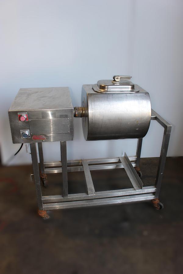 Used AyrKing Vacuum Tumbler Breader / Marinator 40.6 L - 120V - see video