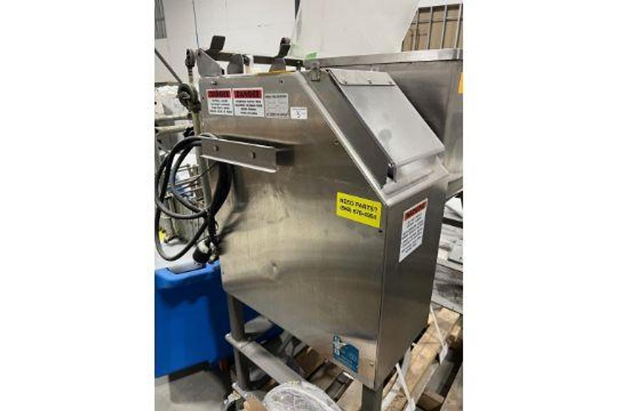 Used Daniels Quad 200 Ribbon Blender, Single Shaft, 220v, - open to offers