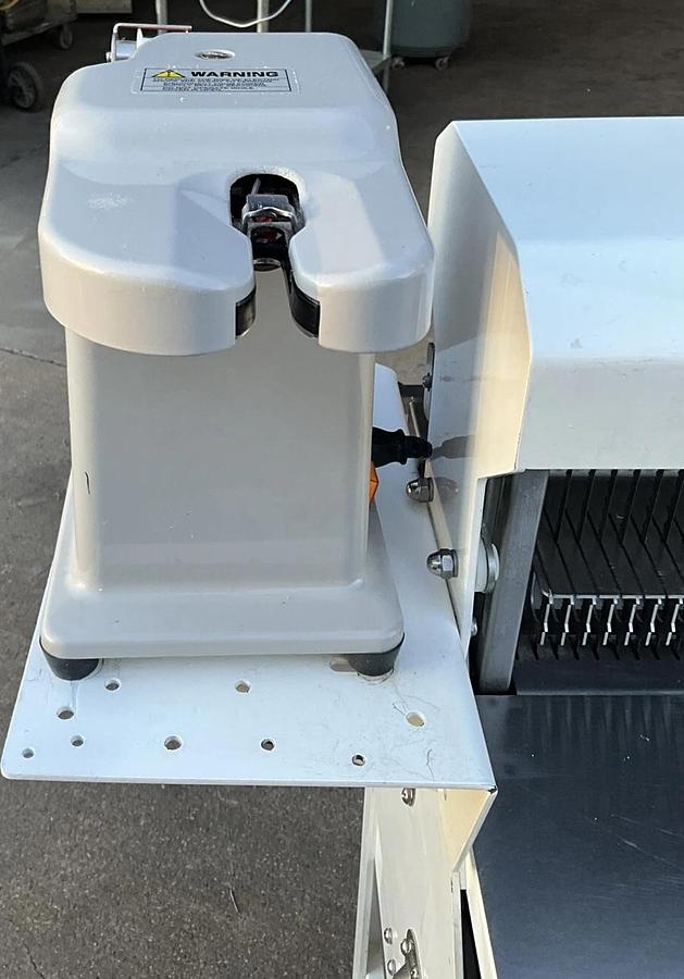 Used 2019 Oliver Bakery Bread Slicer 777-NT with zip tie bag sealer Artisan Bread