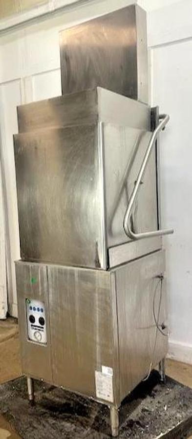 Used "CHAMPION MOYER DIEBEL - MODEL DH500T"COMMERCIAL HIGH TEMP VENTLESS DISHWASHER - 280/240V,3PH