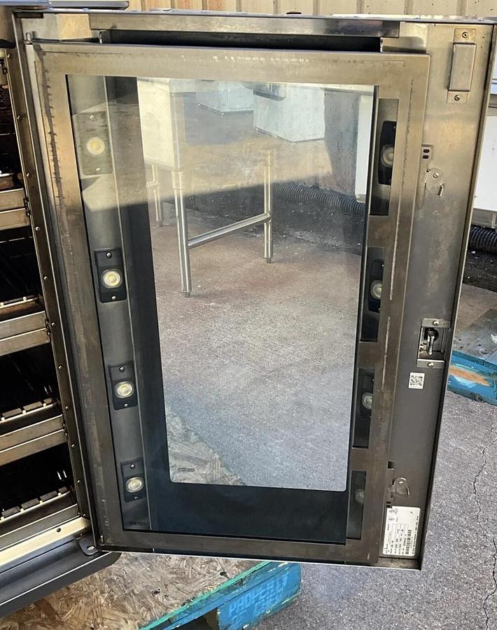 Used Alto-Shaam VMC-H4H Vector Deluxe Multi-Cook Oven electric (4) separate chamber