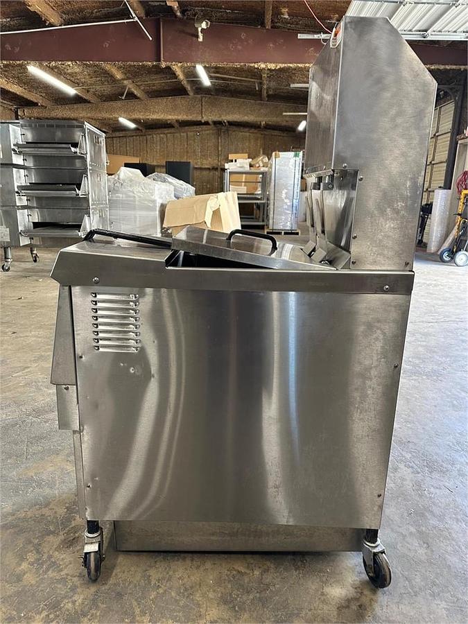 Used Henny Penny Commercial Gas Fryer