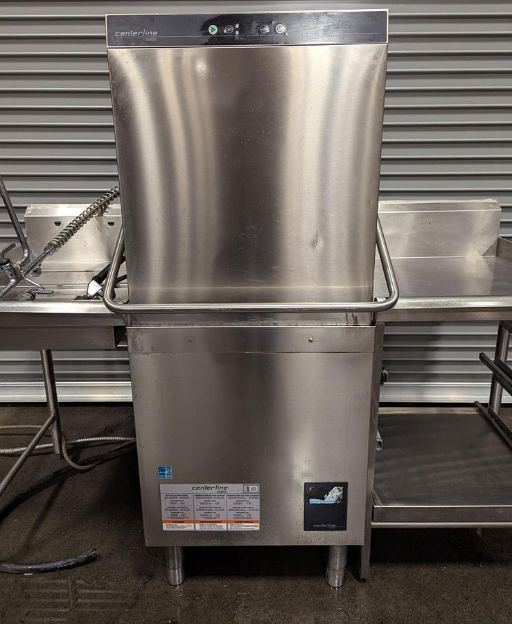 Used  Hobart CDH Door-Type Hi Temp Dishwasher   -C/W DISH TABLING -WARRANTY