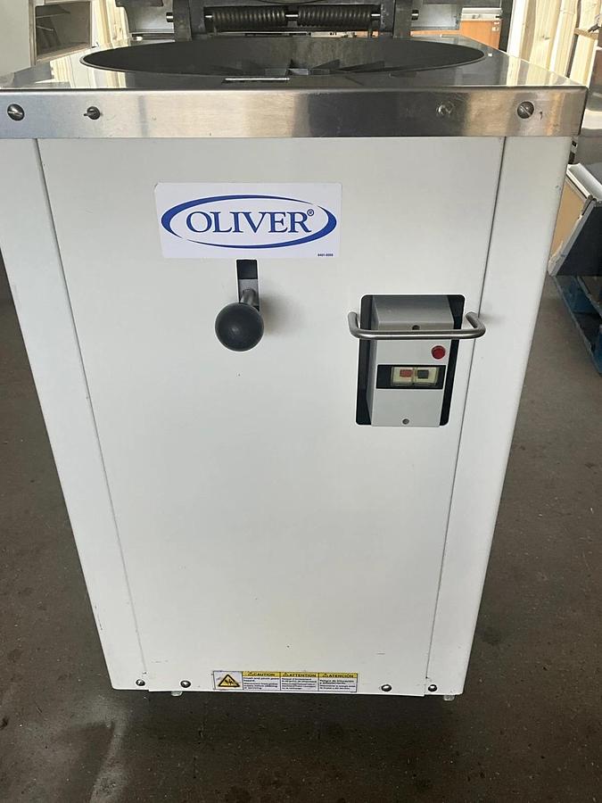 Refurbished Oliver 619-24RA Hydraulic Dough Divider 24 Part pocket dough divider Artisan