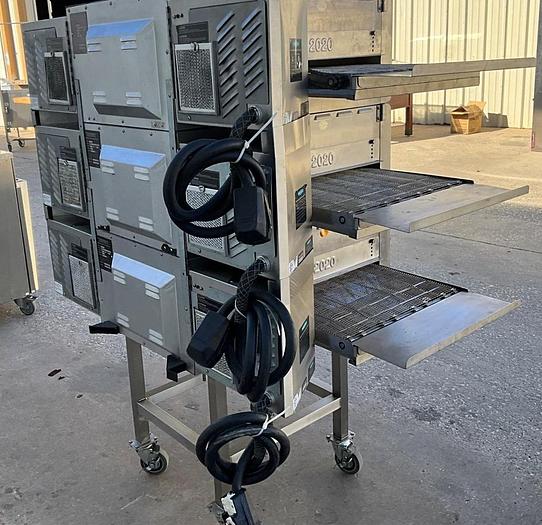 Refurbished Turbochef conveyor high speed oven - triple stack - Model 2020