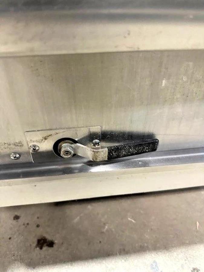 Used ACCUTEMP P61201E060 COUNTERTOP 60,000 BTU 6 PAN LP GAS BOILERLESS STEAMER