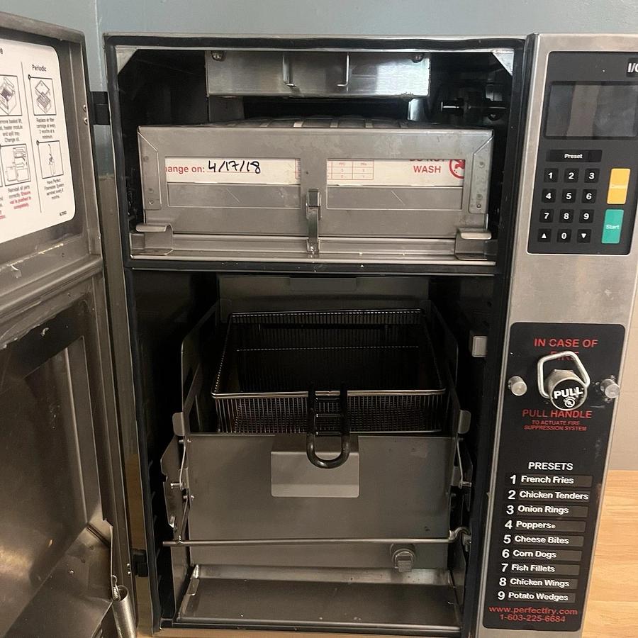 Refurbished Perfect Fry PFC570 Fully Automatic Ventless Deep Fryer - excellent condition