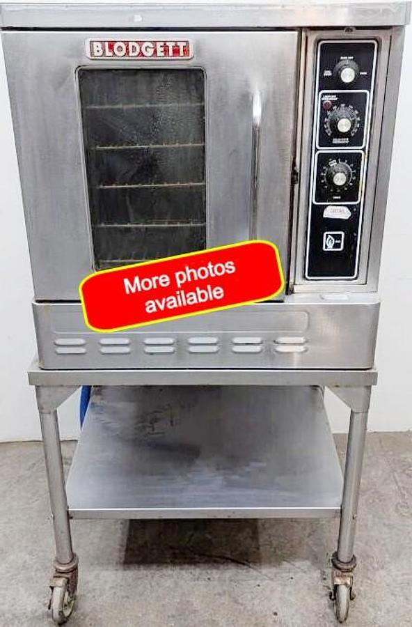 Used BLODGETT DFG-50 HALF-SIZE GAS CONVECTION OVEN 30" -VEY RARE USED ITEM