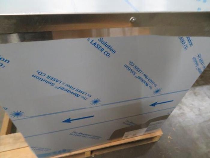 Sierra gas pizza oven - 2 shelves - brand new scratch and dent