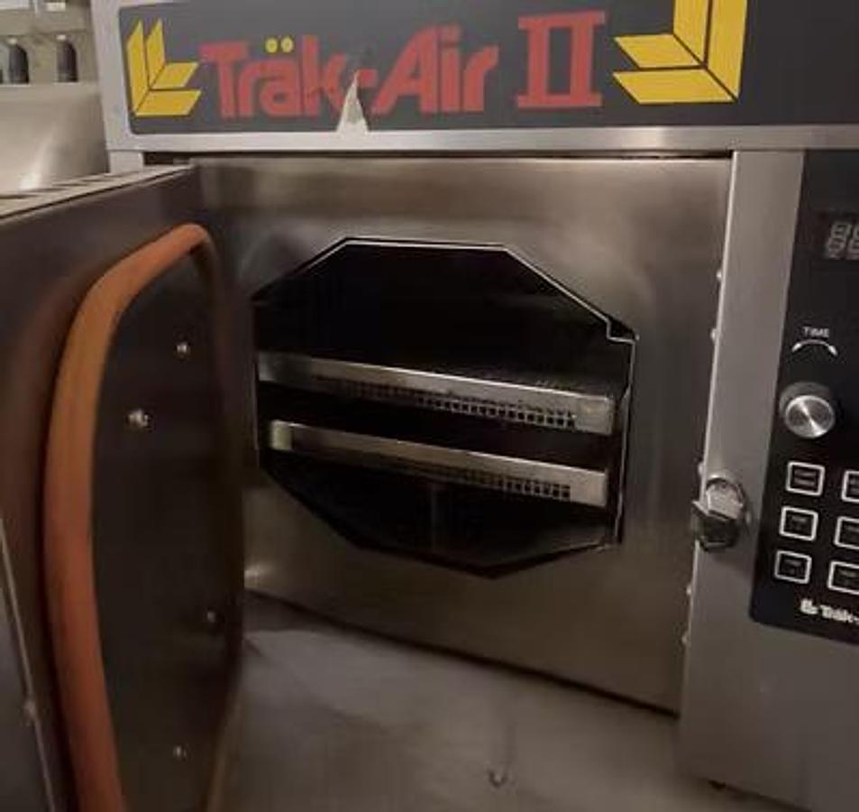 Refurbished Track Air Fryer - no vent needed