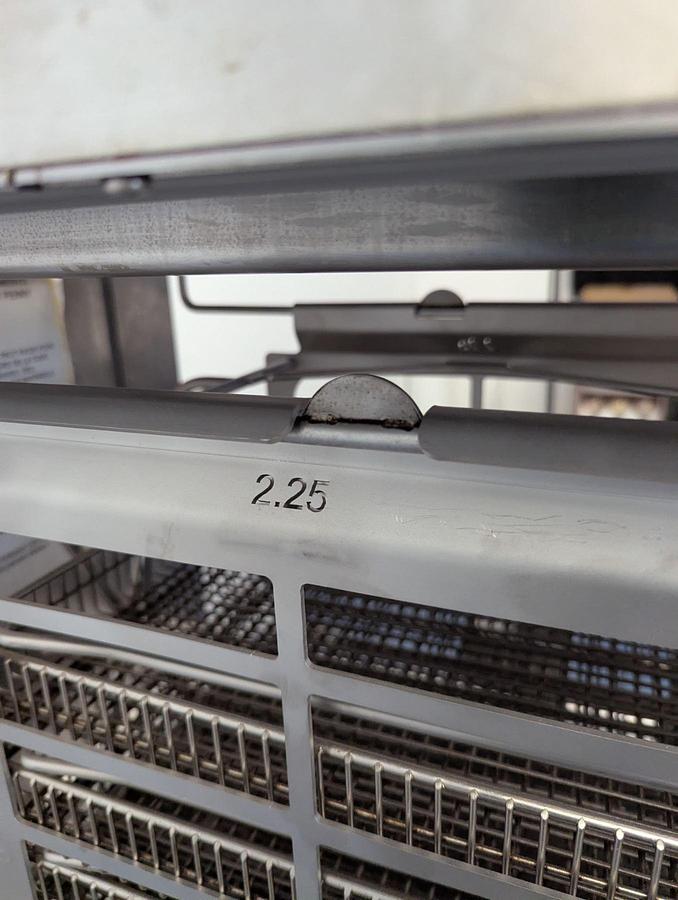 Used Henny Penny Velocity Series Pressure Fryer