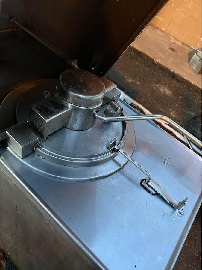 Used RARE DEAL VENTLESS DEEP DRYER